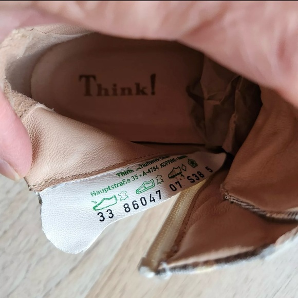 Think! brand light gray with floral accent high top sneakers. NWT. Size 8.Cute! - Picture 10 of 11